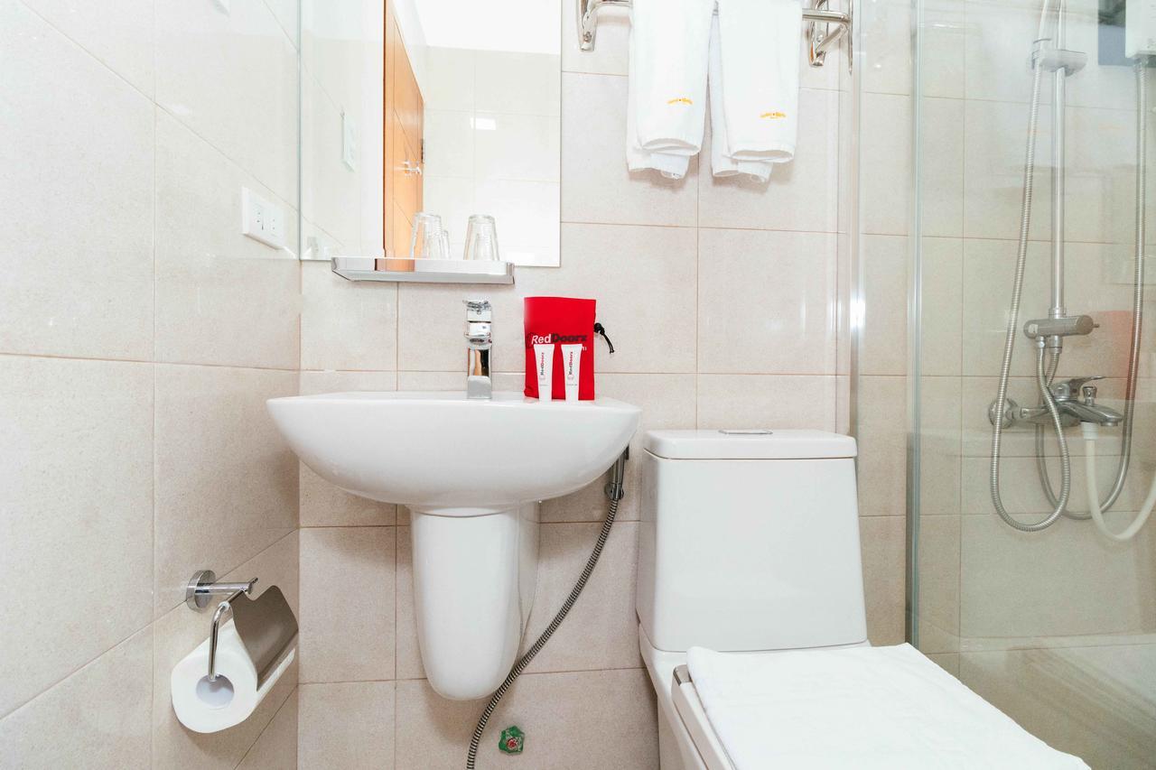 מלון סן פדרו מקאטי Reddoorz Premium @ Sampaloc Makati מראה חיצוני תמונה