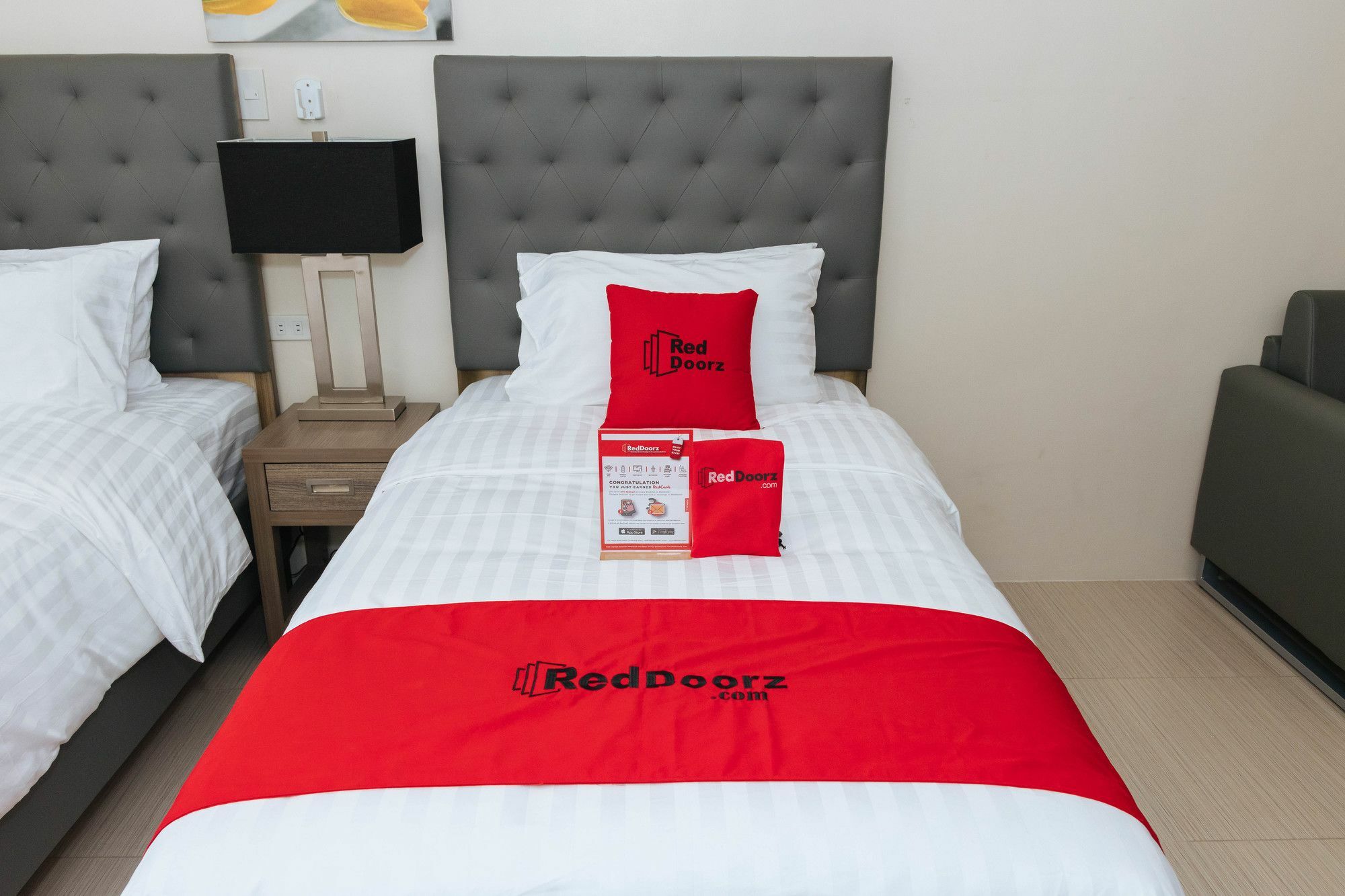מלון סן פדרו מקאטי Reddoorz Premium @ Sampaloc Makati מראה חיצוני תמונה