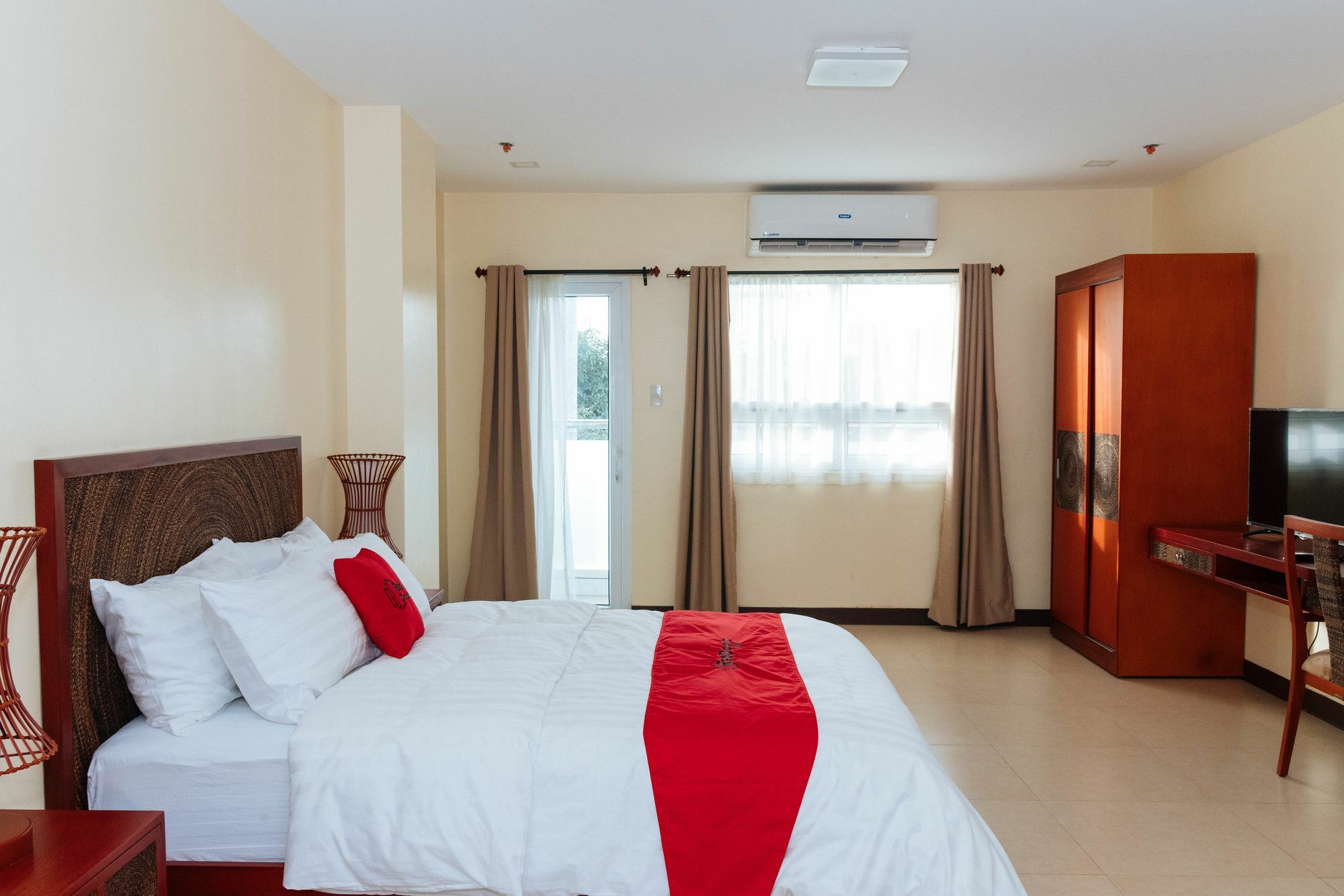 מלון סן פדרו מקאטי Reddoorz Premium @ Sampaloc Makati מראה חיצוני תמונה
